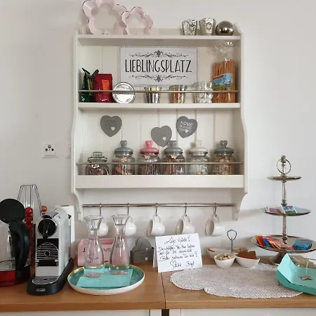 فندق مبيت وإفطار Mittelkaernten